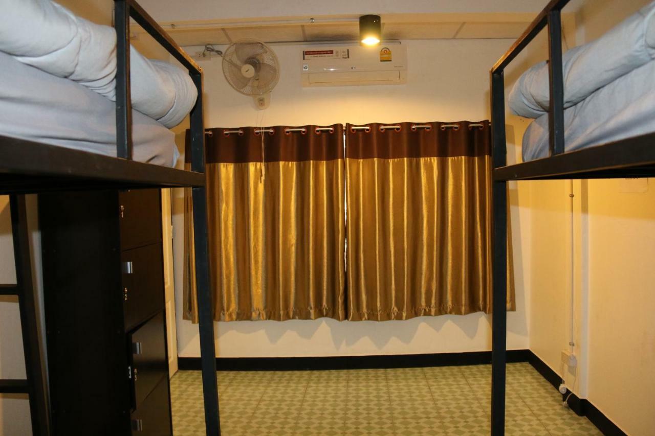 Family Home 2 Chiangmai (Adults Only) Чиангмай Екстериор снимка